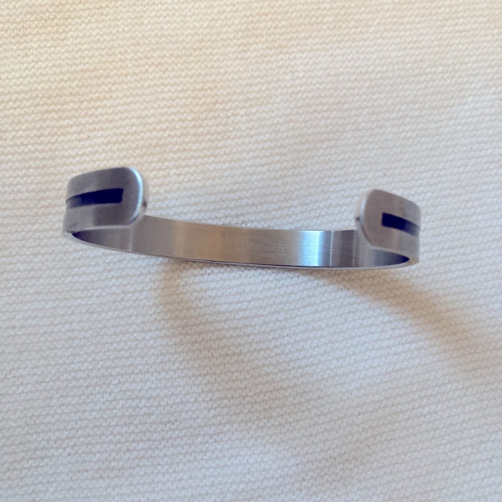 Silver Cuff Bracelet In Arabic Letters - Picture 5 of 7